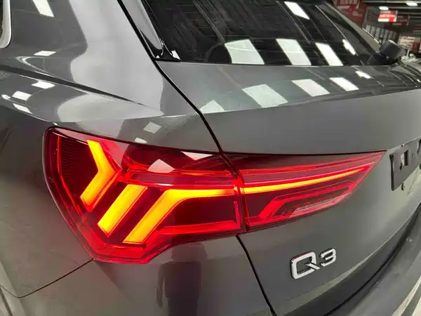 Audi Q3 2023, фото 19