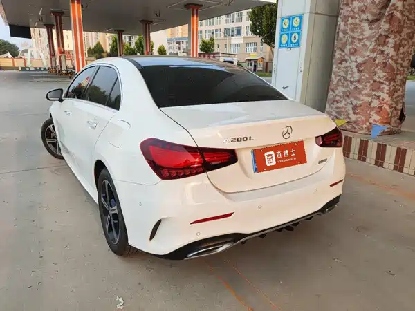 Mercedes-Benz A-Class 2024, фото 4