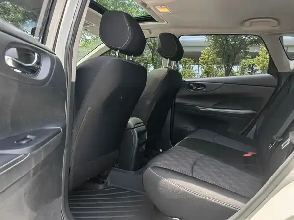 Nissan Tiida 2024, фото 6