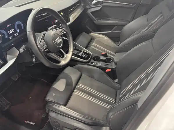Audi A3 2023, фото 11