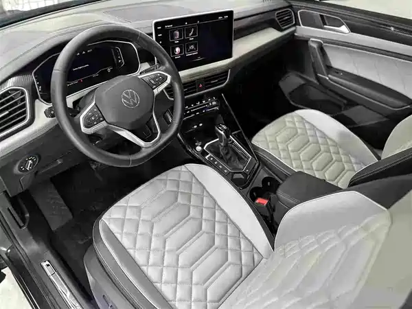 Volkswagen Tayron 2023, фото 10