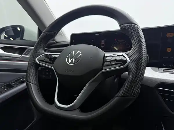 Volkswagen Lamando 2023, фото 13