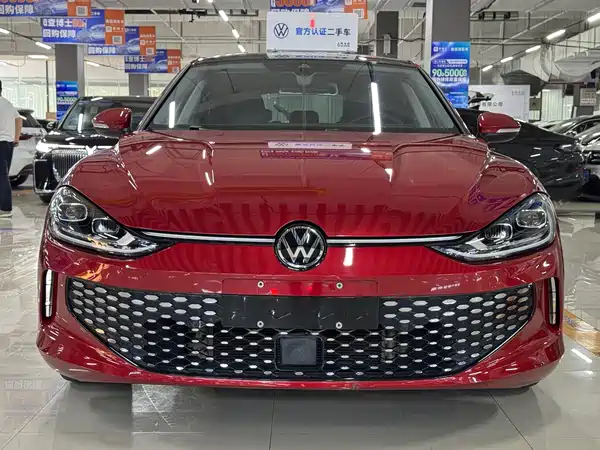 Volkswagen Lamando 2022, фото 2