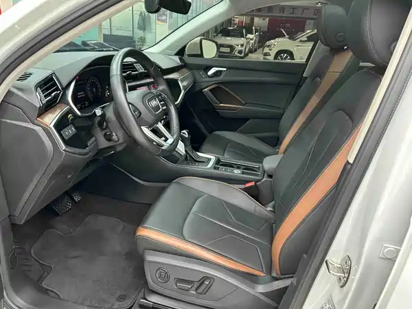Audi Q3 2022, фото 11