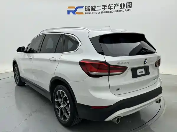 BMW X1 2022, фото 4