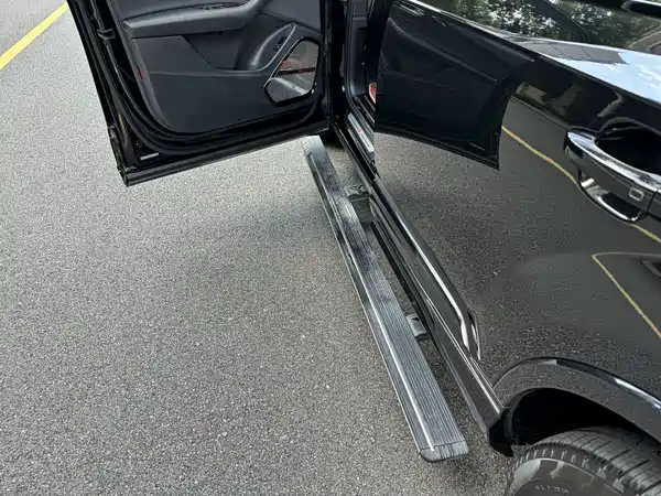 Audi Q7 2022, фото 21