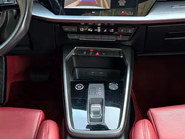 Audi A3 2022, фото 19