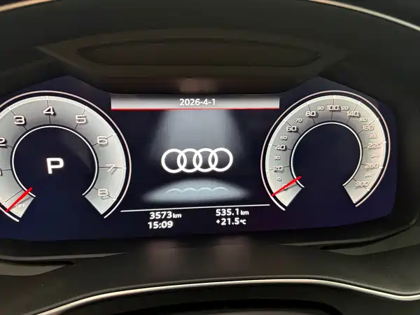 Audi A7L 2024, фото 8