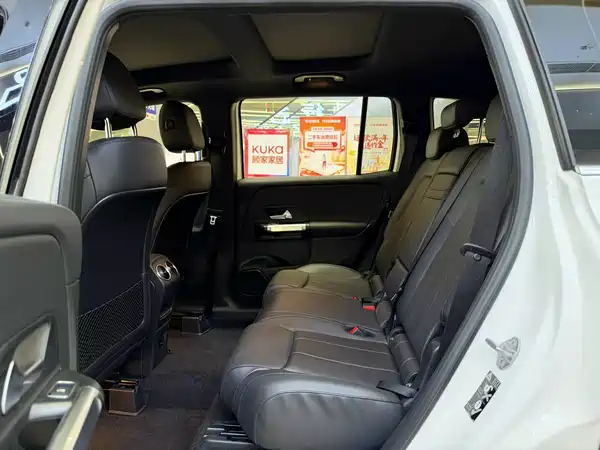 Mercedes-Benz GLB 2022, фото 8
