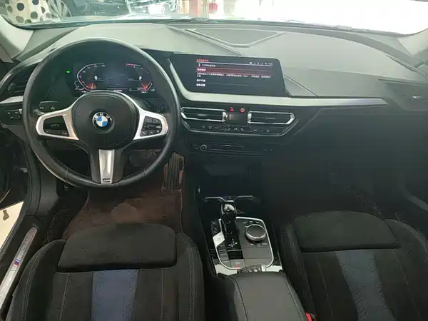 BMW 2 Series 2021, фото 9