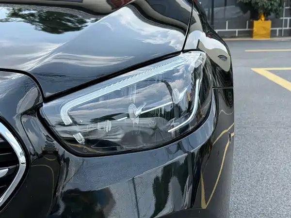 Mercedes-Benz E-Class 2022, фото 14