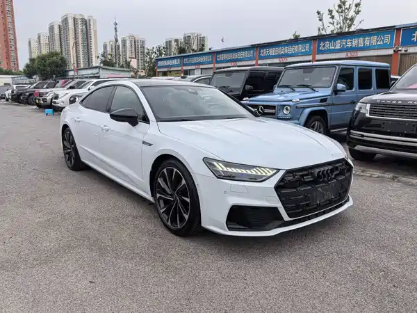 Audi A7L 2022, фото 19