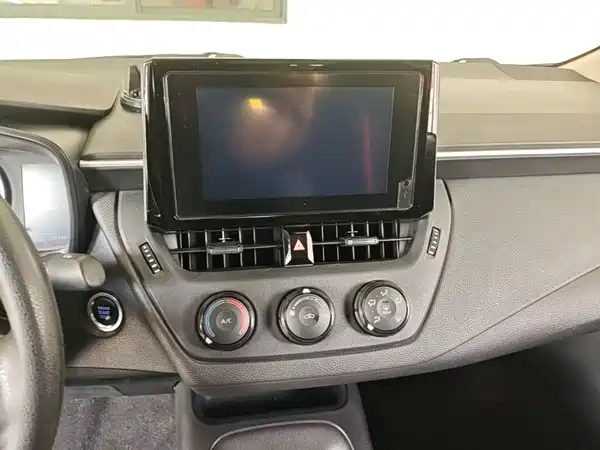 Toyota Corolla 2023, фото 12