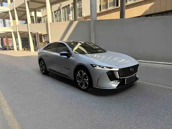 Mazda EZ-6 2024, фото 3