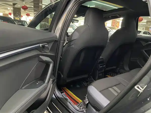Audi A3 2022, фото 10