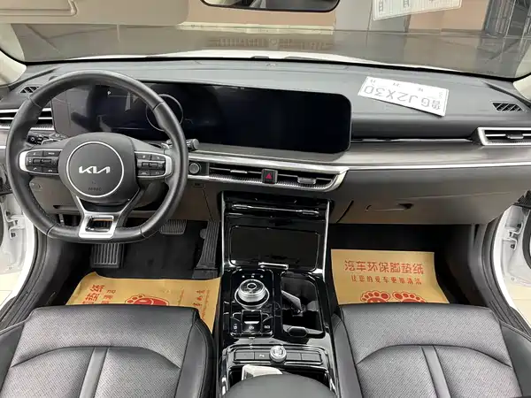 Kia K5 2021, фото 11