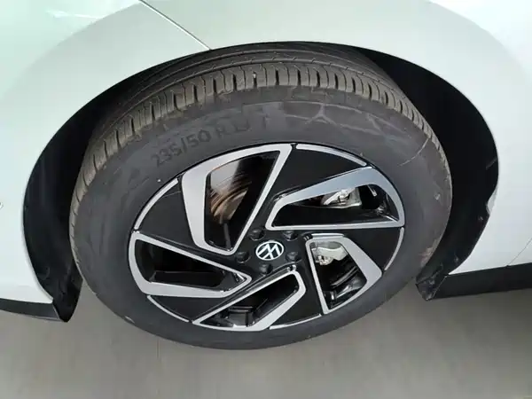 Volkswagen ID.7 2024, фото 23