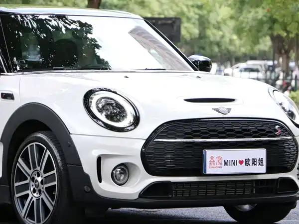 MINI CLUBMAN 2023, фото 7