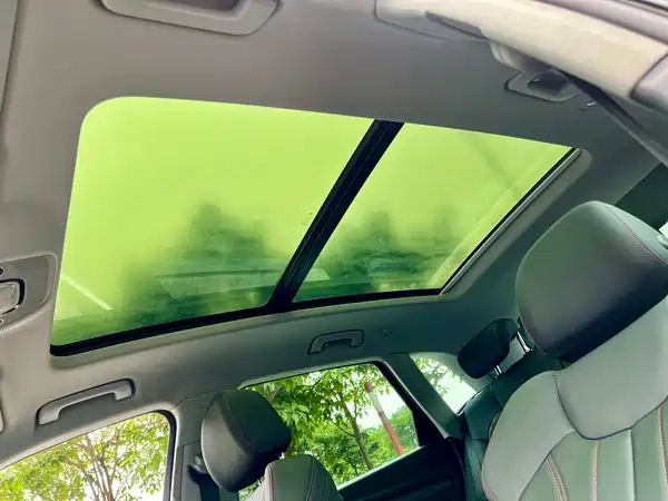 Audi Q5L 2022, фото 23