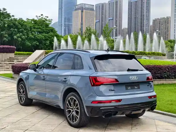 Audi Q5L 2022, фото 16