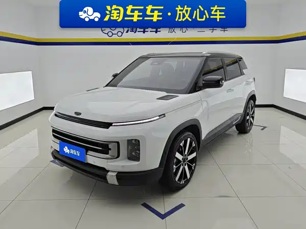 Geely ICON 2023