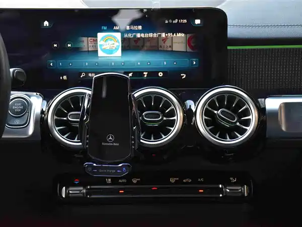 Mercedes-Benz GLB 2022, фото 10