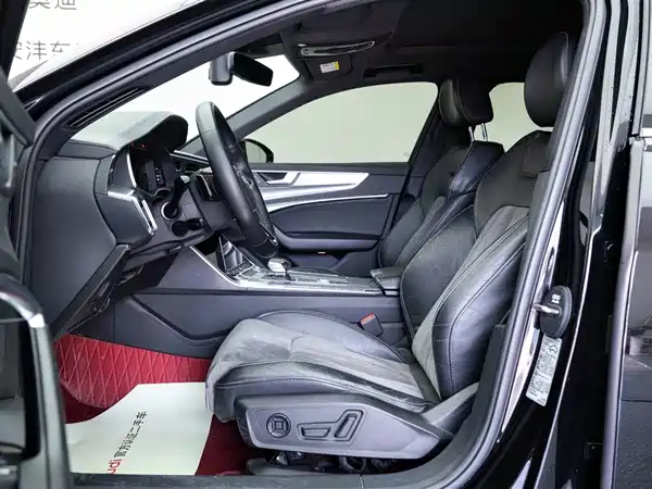 Audi A6L 2022, фото 11