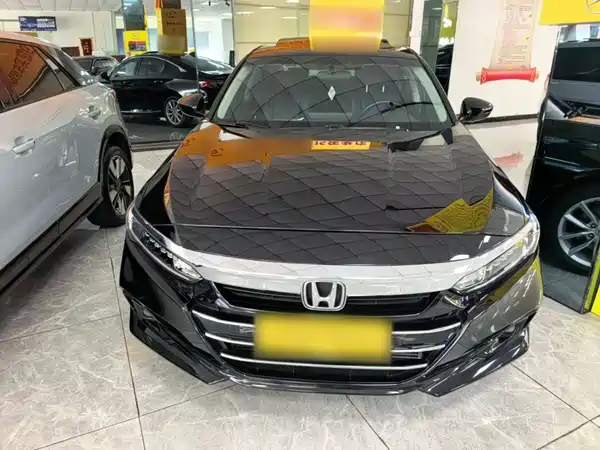 Honda Accord 2022, фото 2