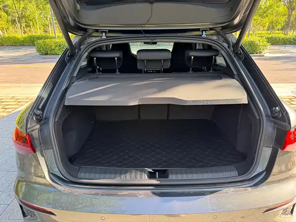 Audi A3 2022, фото 20