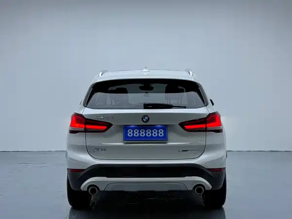 BMW X1 2022, фото 9