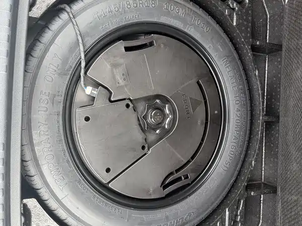 Audi Q3 2022, фото 8