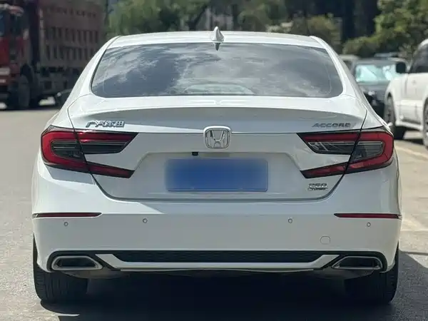 Honda Accord 2022, фото 9