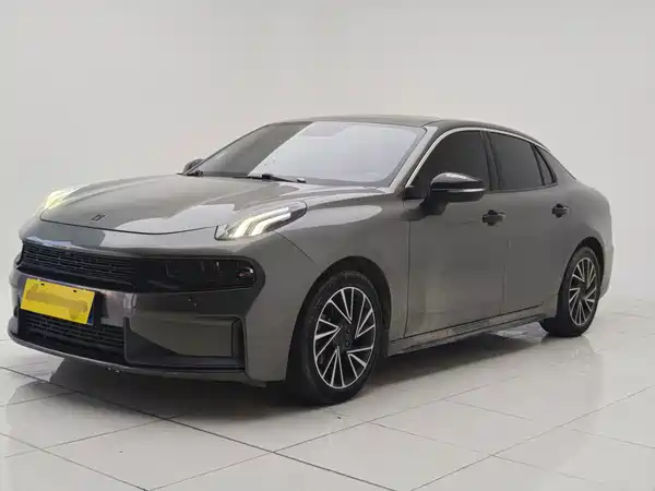 Lynk & Co 03 2022