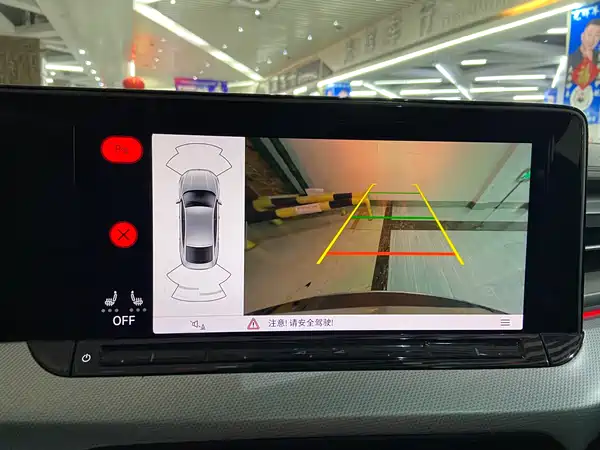 Volkswagen Lamando 2022, фото 23