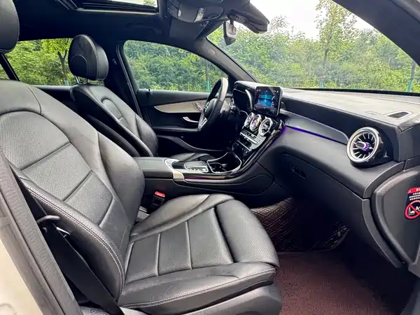 Mercedes-Benz GLC Coupe 2023, фото 4