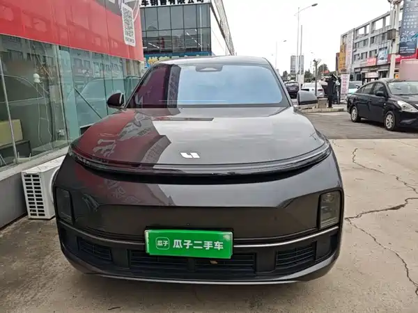 Li Auto L8 2023, фото 2