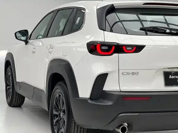 Mazda CX-50 2023, фото 7