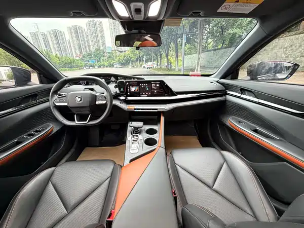 Changan UNI-V 2022, фото 8