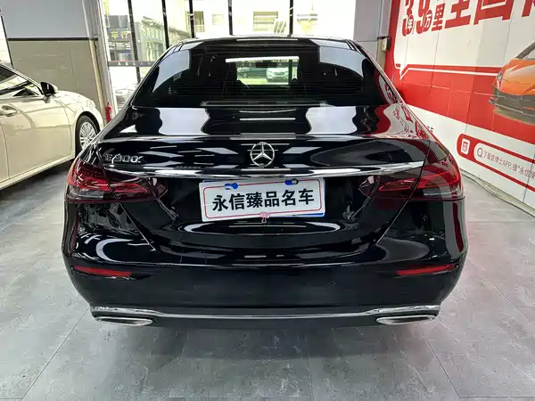 Mercedes-Benz E-Class 2023, фото 5