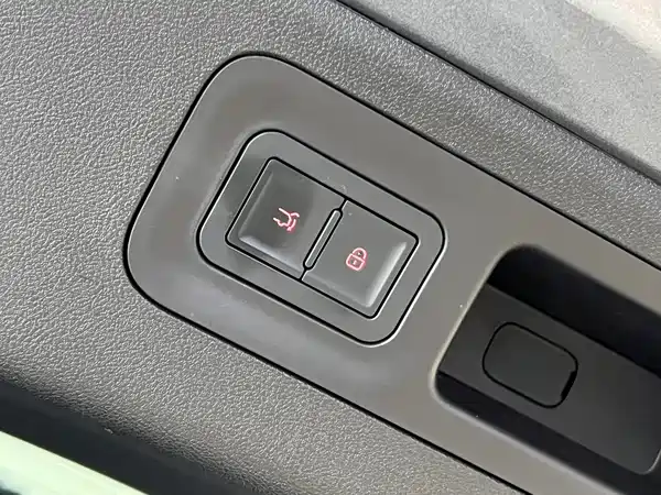 BYD Song L DM-i 2025, фото 7