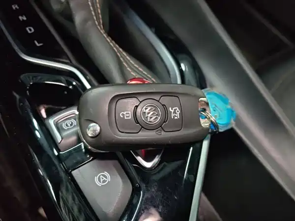 Buick Verano 2023, фото 8