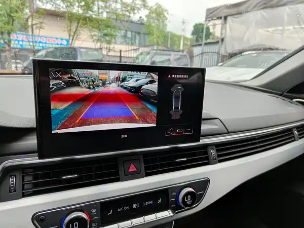 Audi A4L 2024, фото 10