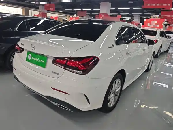 Mercedes-Benz A-Class 2022, фото 4