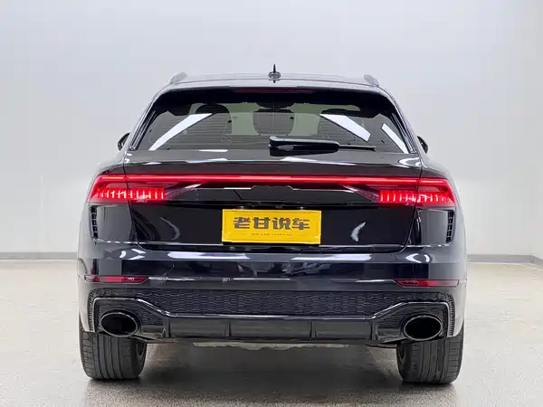 Audi Q8 2022, фото 7
