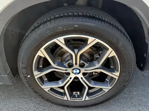 BMW X1 2022, фото 23