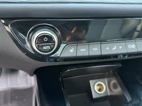 Buick Velite 6 2022, фото 3
