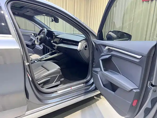 Audi A3 2023, фото 12