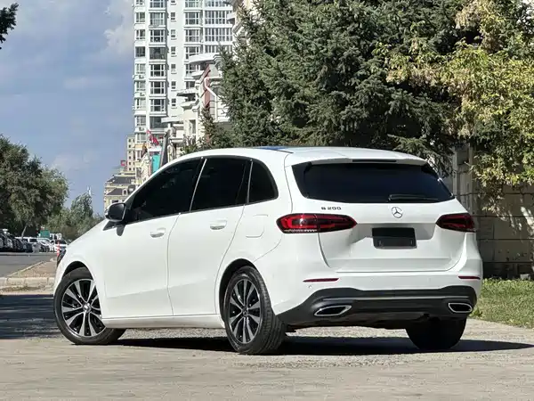 Mercedes-Benz B-Class 2022, фото 8