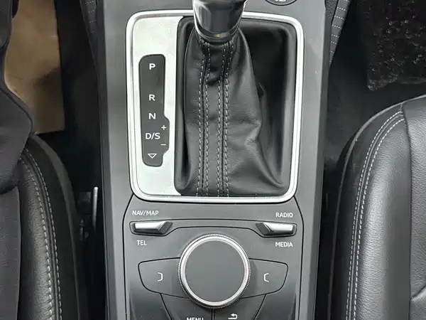 Audi Q2L 2022, фото 18