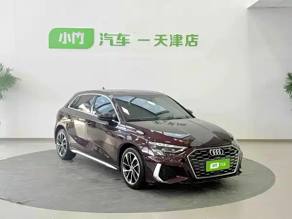Audi A3 2022, фото 2
